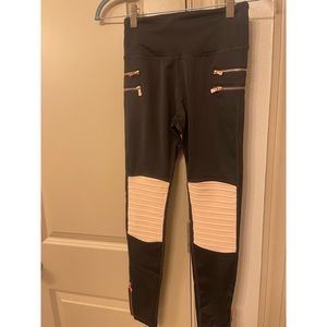 L’urv workout stretchy pants xs